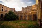 Monasterio de Santa María de Sandoval, León Claustro Santa María de Sandoval