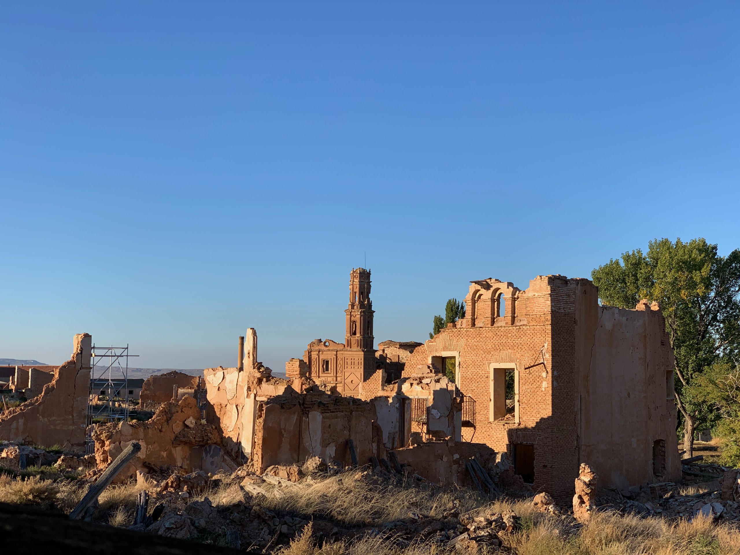 El escalofriante Pueblo Viejo de Belchite