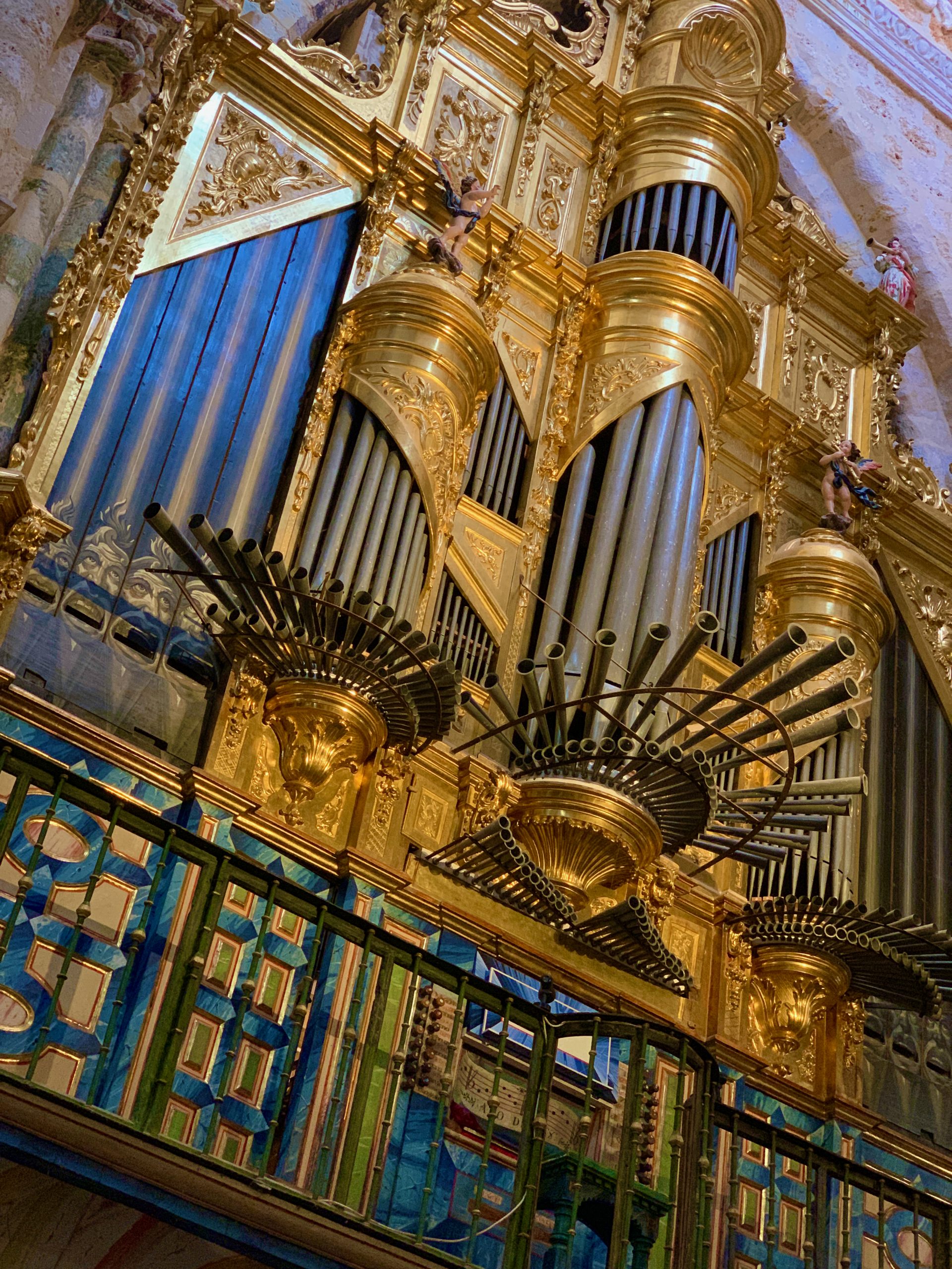 El Monasterio de San Salvador de Oña, Burgos Órgano del Monasterio de San Salvador de Oña, Burgos