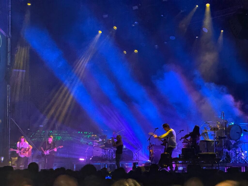 Beth Gibbons - Lives Outgrown (2024) Beth Gibbons - Lives Outgrown (2024)